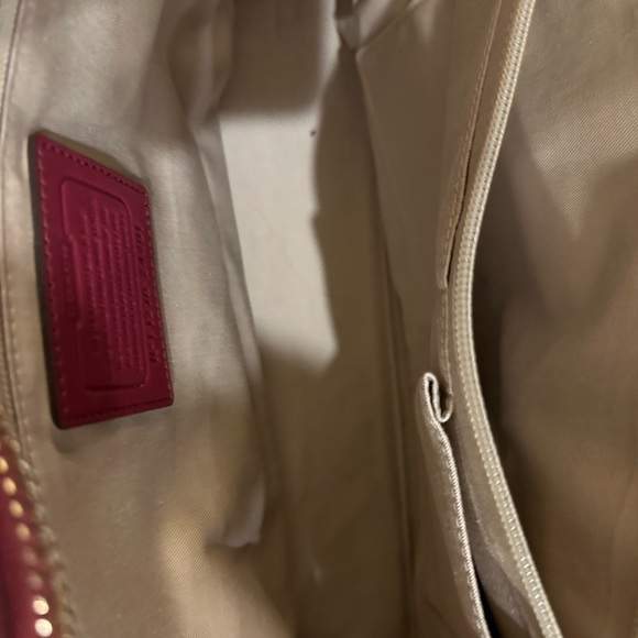 Coach Tote - Picture 4 of 4